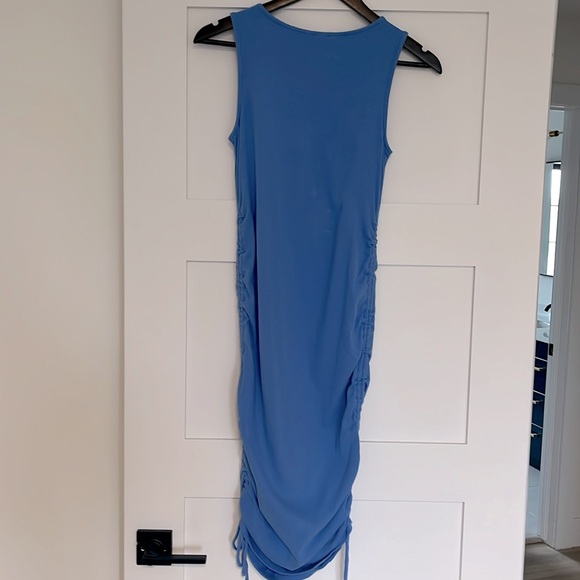 H&M maternity dress - Picture 2 of 6